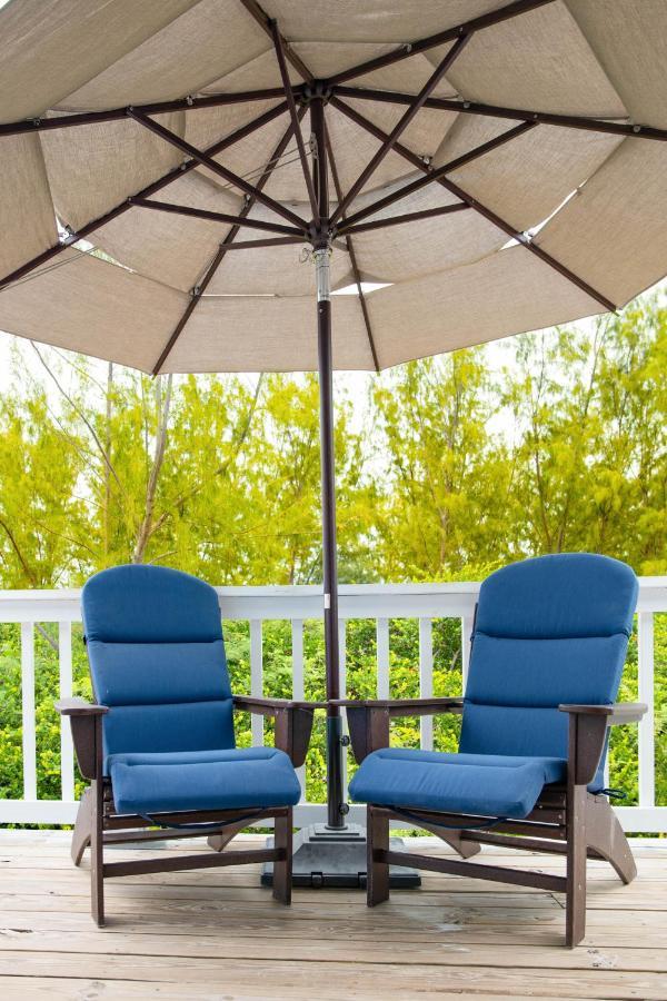 Sheer Bliss Beachview Apt #2 George Town Εξωτερικό φωτογραφία
