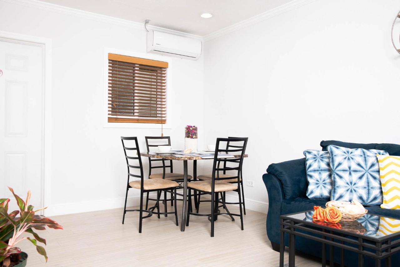 Sheer Bliss Beachview Apt #2 George Town Εξωτερικό φωτογραφία